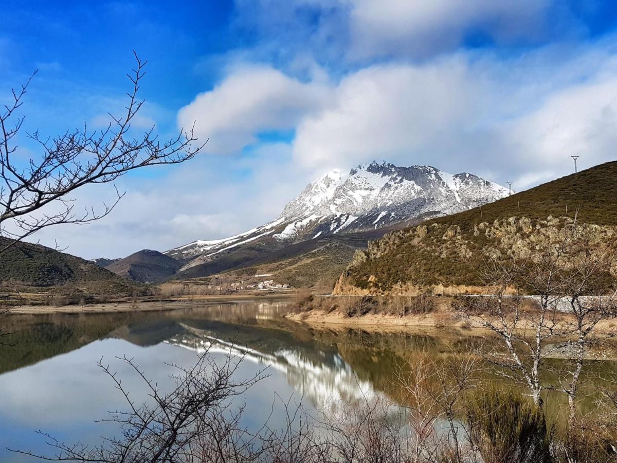 La Casa De Salinas Villa Salinas De Pisuerga ภายนอก รูปภาพ